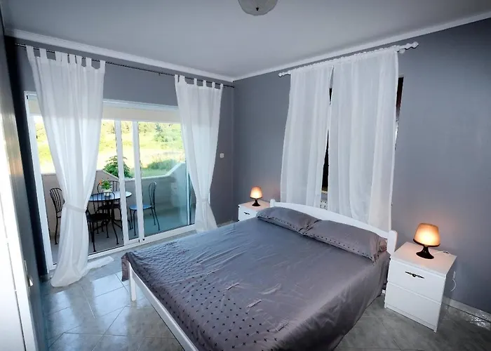 With A Parking Space - 15814 * Pula